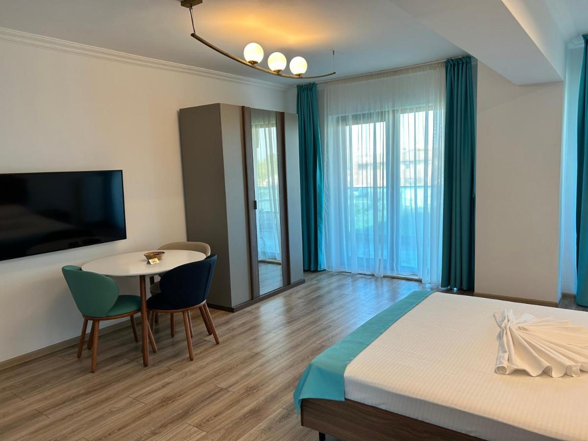 North Club Ii Mamaia