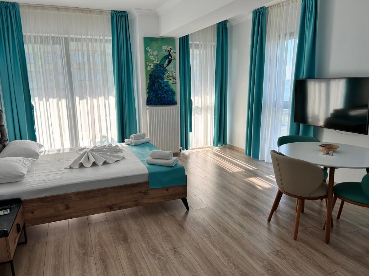 North Club Ii Mamaia