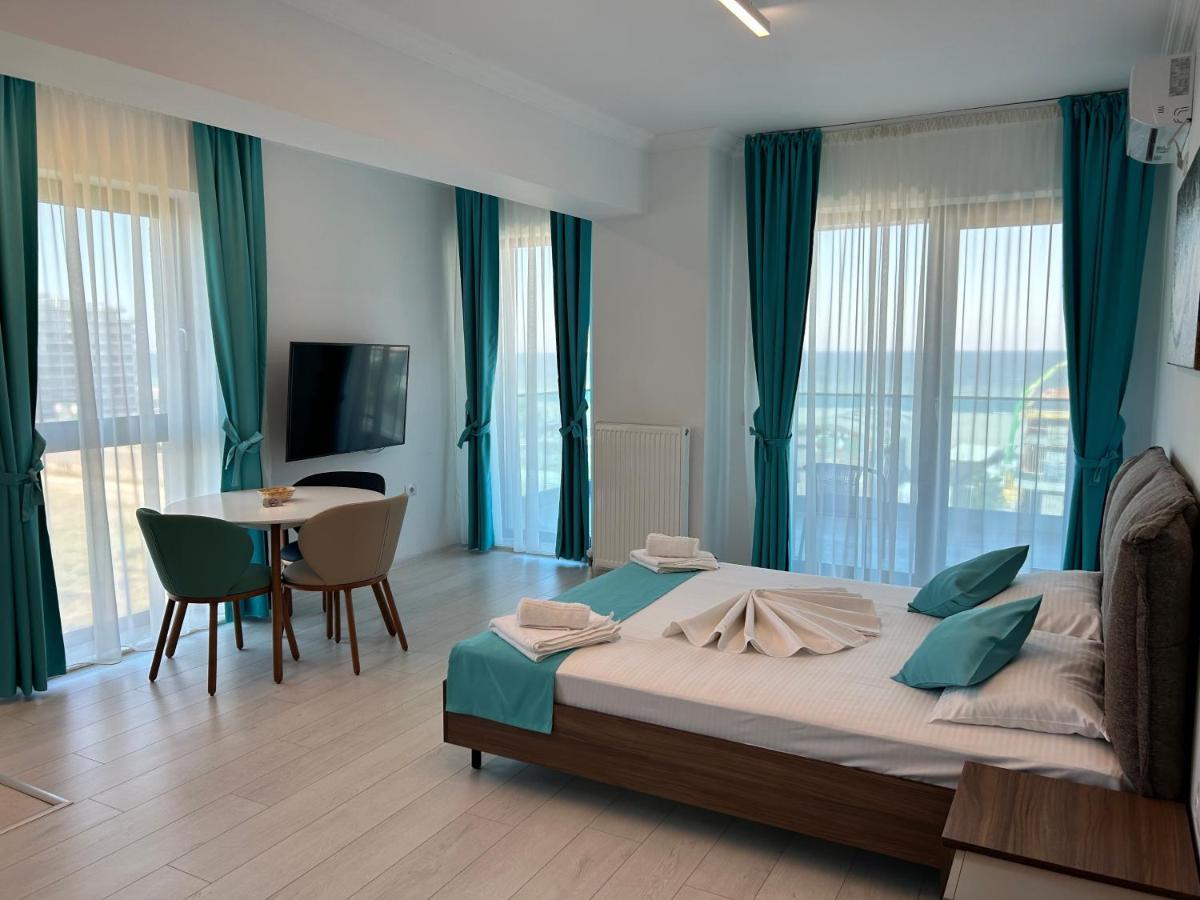 North Club Ii Mamaia